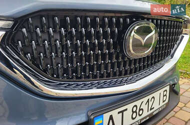 Позашляховик / Кросовер Mazda CX-5 2021 в 