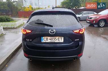Позашляховик / Кросовер Mazda CX-5 2017 в 