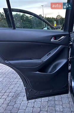 Позашляховик / Кросовер Mazda CX-5 2013 в 