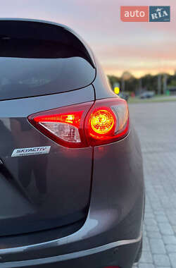Позашляховик / Кросовер Mazda CX-5 2013 в 