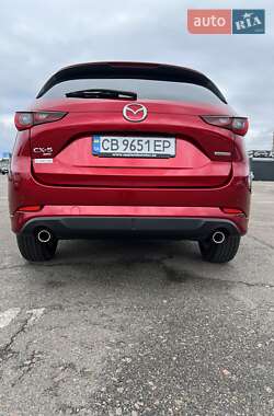 Позашляховик / Кросовер Mazda CX-5 2024 в 
