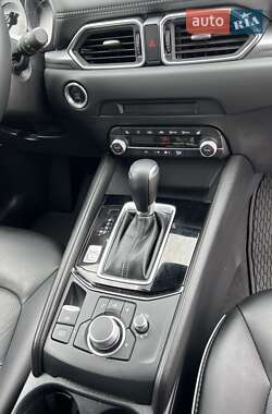 Позашляховик / Кросовер Mazda CX-5 2024 в 