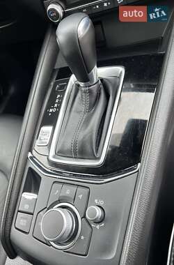 Позашляховик / Кросовер Mazda CX-5 2024 в 