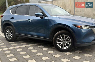 Позашляховик / Кросовер Mazda CX-5 2022 в 