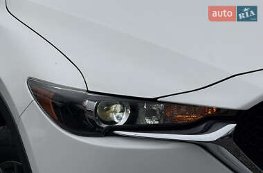 Позашляховик / Кросовер Mazda CX-5 2020 в 