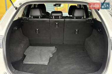 Позашляховик / Кросовер Mazda CX-5 2020 в 