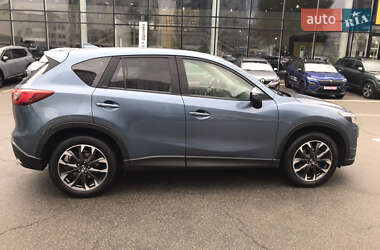 Позашляховик / Кросовер Mazda CX-5 2015 в 