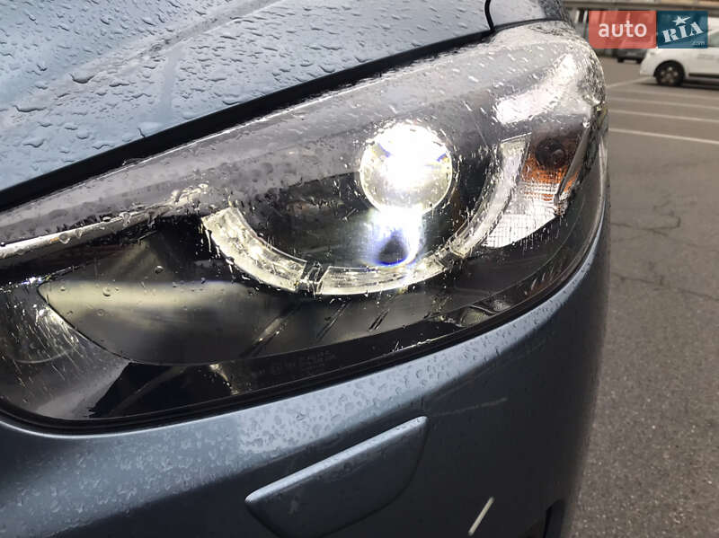 Позашляховик / Кросовер Mazda CX-5 2015 в Києві