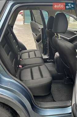 Позашляховик / Кросовер Mazda CX-5 2014 в 