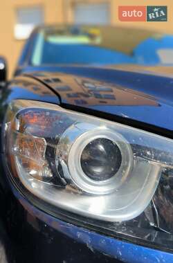 Позашляховик / Кросовер Mazda CX-5 2013 в 
