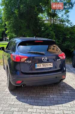 Позашляховик / Кросовер Mazda CX-5 2013 в 