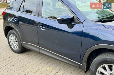 Позашляховик / Кросовер Mazda CX-5 2016 в 