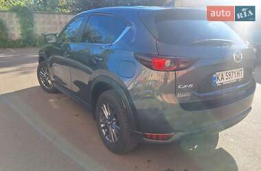 Внедорожник / Кроссовер Mazda CX-5 2017 в 