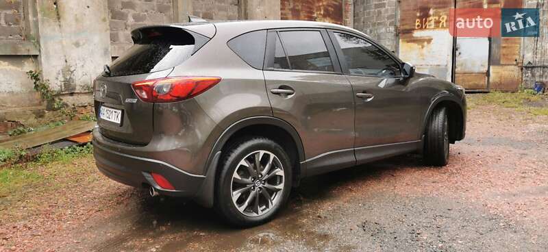 Позашляховик / Кросовер Mazda CX-5 2016 в Києві