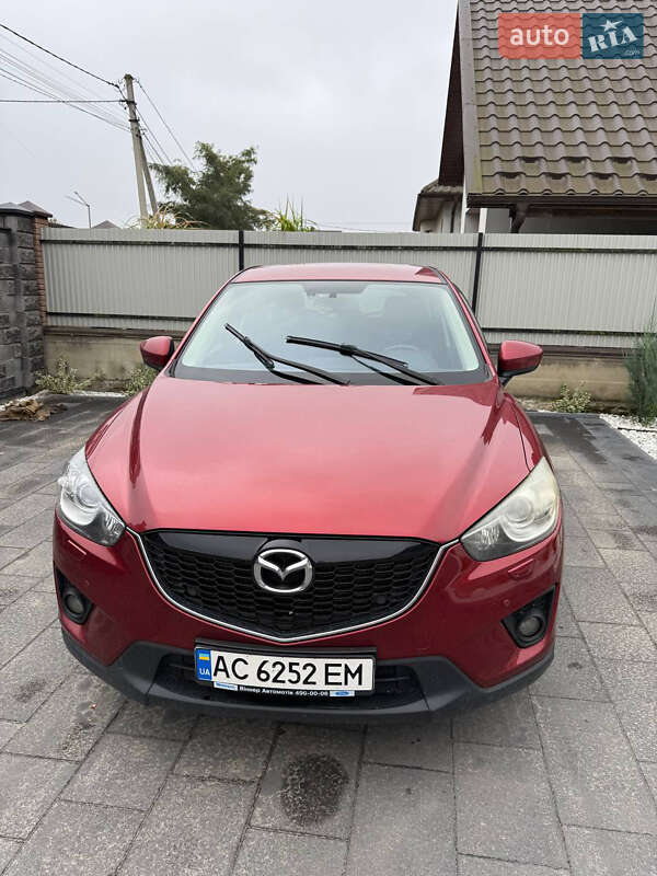 Позашляховик / Кросовер Mazda CX-5 2014 в 
