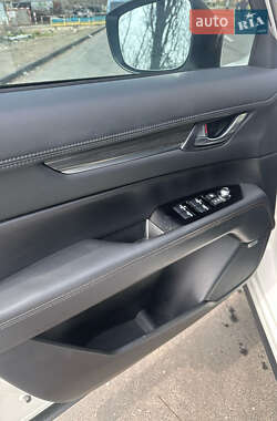 Позашляховик / Кросовер Mazda CX-5 2021 в 