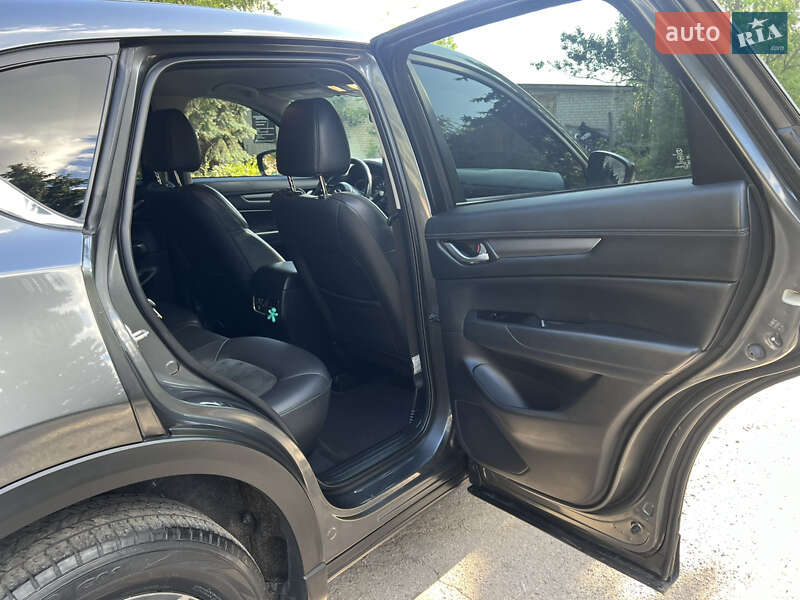 Внедорожник / Кроссовер Mazda CX-5 2017 в Харькове