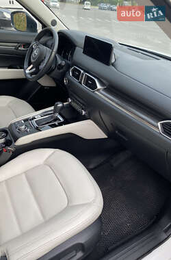 Внедорожник / Кроссовер Mazda CX-5 2021 в 