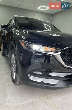 Внедорожник / Кроссовер Mazda CX-5 2018 в 