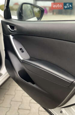 Позашляховик / Кросовер Mazda CX-5 2013 в 