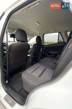 Позашляховик / Кросовер Mazda CX-5 2013 в 