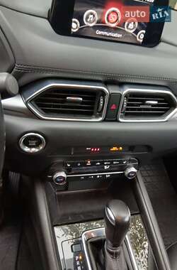 Внедорожник / Кроссовер Mazda CX-5 2020 в 