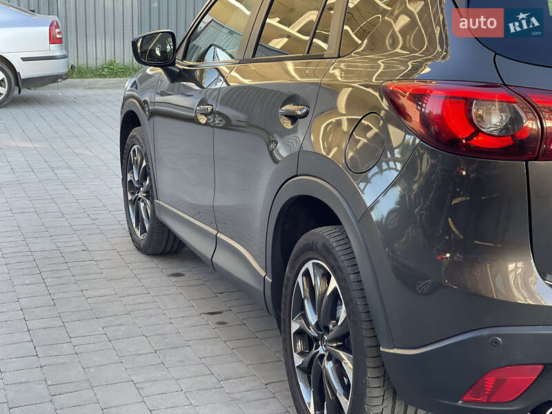 Позашляховик / Кросовер Mazda CX-5 2015 в Дубні
