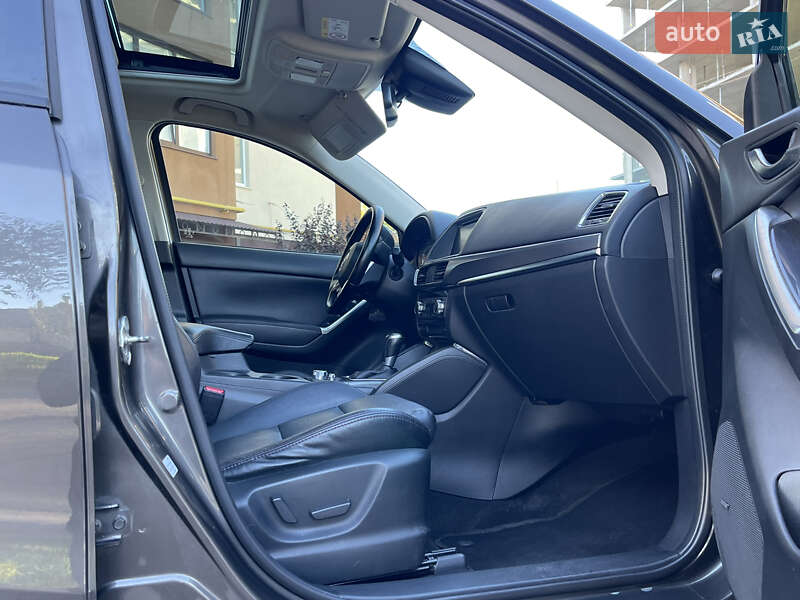 Позашляховик / Кросовер Mazda CX-5 2015 в Дубні