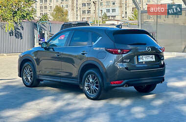 Внедорожник / Кроссовер Mazda CX-5 2018 в 