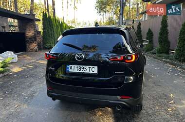 Внедорожник / Кроссовер Mazda CX-5 2023 в 