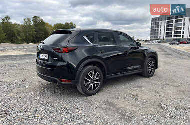 Позашляховик / Кросовер Mazda CX-5 2018 в 