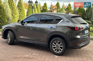 Позашляховик / Кросовер Mazda CX-5 2022 в 
