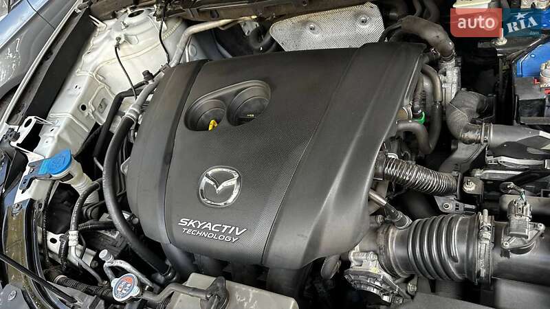 Позашляховик / Кросовер Mazda CX-5 2015 в Дніпрі