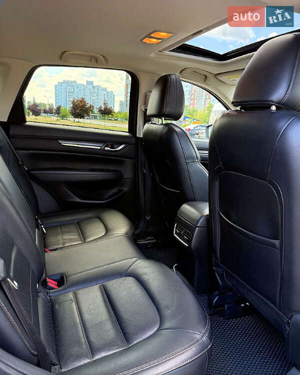 Внедорожник / Кроссовер Mazda CX-5 2018 в Киеве