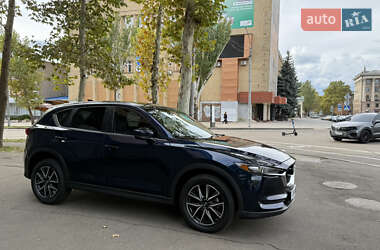 Позашляховик / Кросовер Mazda CX-5 2019 в 