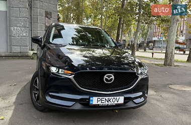 Позашляховик / Кросовер Mazda CX-5 2019 в 