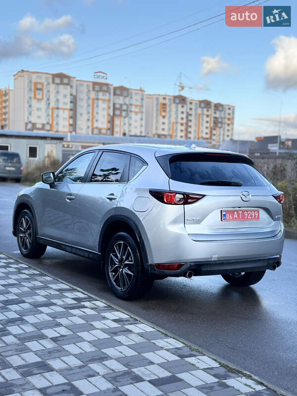 Позашляховик / Кросовер Mazda CX-5 2018 в Києві
