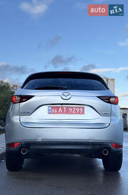 Внедорожник / Кроссовер Mazda CX-5 2018 в 