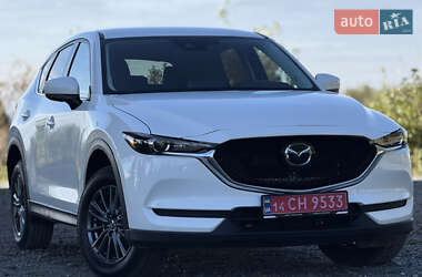 Позашляховик / Кросовер Mazda CX-5 2020 в 