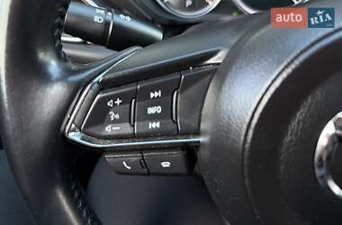 Позашляховик / Кросовер Mazda CX-5 2020 в 