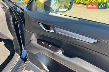 Позашляховик / Кросовер Mazda CX-5 2022 в 