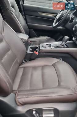 Позашляховик / Кросовер Mazda CX-5 2019 в 