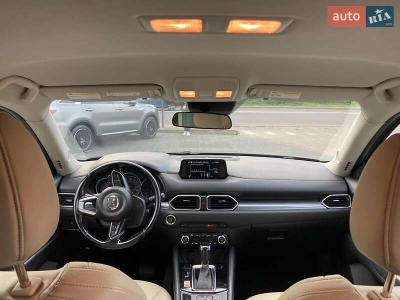 Позашляховик / Кросовер Mazda CX-5 2017 в Луцьку