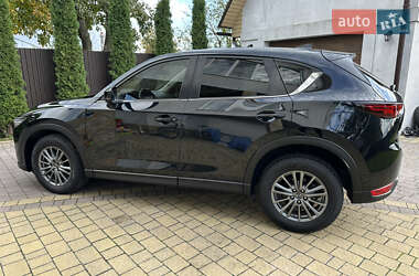 Позашляховик / Кросовер Mazda CX-5 2018 в  фото 8 Позашляховик / Кросовер Mazda CX-5 2018 в
