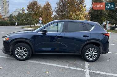 Позашляховик / Кросовер Mazda CX-5 2022 в 