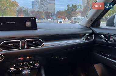 Позашляховик / Кросовер Mazda CX-5 2022 в 