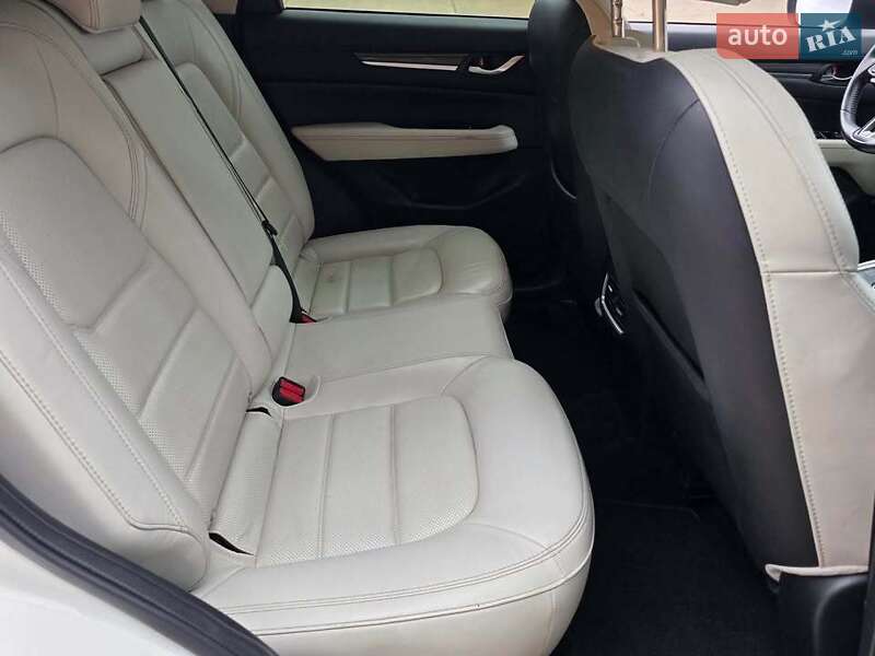 Позашляховик / Кросовер Mazda CX-5 2018 в Львові фото 12 Позашляховик / Кросовер Mazda CX-5 2018 в Львові