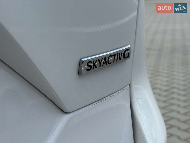 Внедорожник / Кроссовер Mazda CX-5 2022 в Ровно