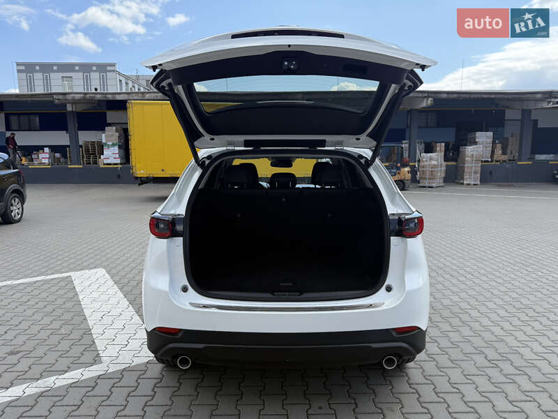 Внедорожник / Кроссовер Mazda CX-5 2022 в Ровно