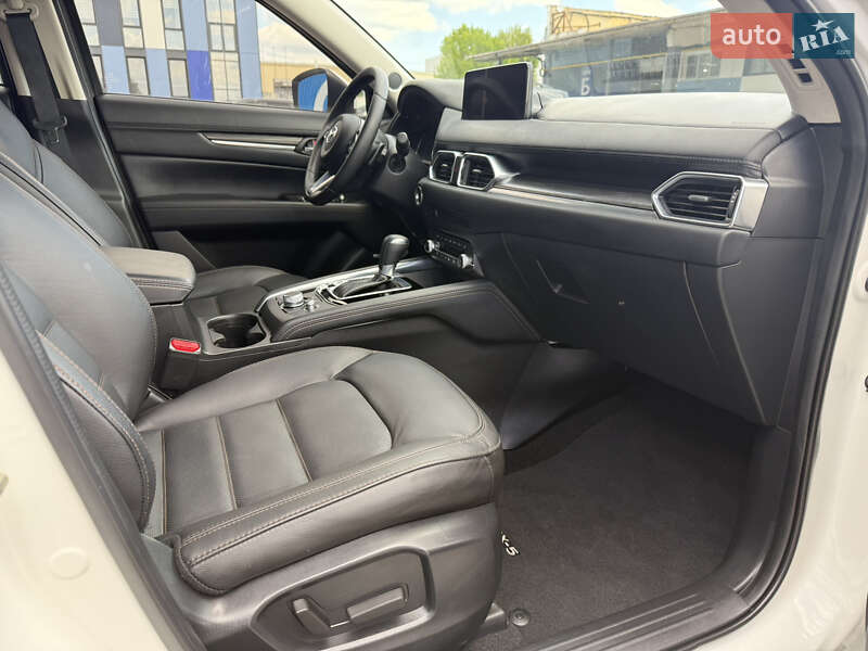 Внедорожник / Кроссовер Mazda CX-5 2022 в Ровно